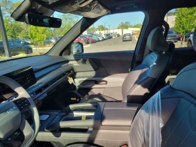 2027 Kia Telluride Hybrid — photo 8 view