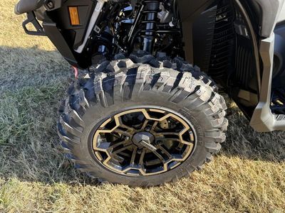2026 Can-Am Outlander XT 850 - Photo 10