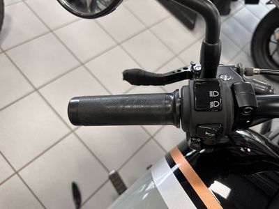 2024 Honda Shadow Phantom - Photo 6