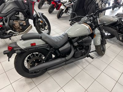 2024 Honda Shadow Phantom - Photo 4