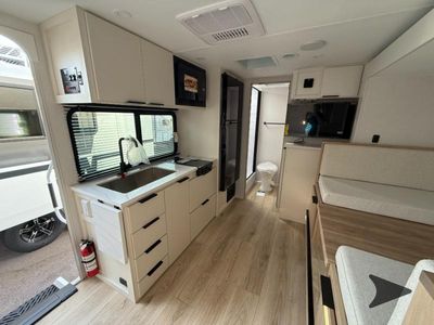2026 Winnebago Micro Minnie - Photo 11