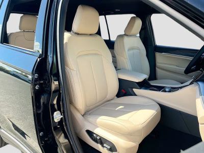 2026 Jeep Grand Cherokee — photo 28 view