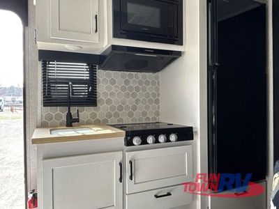 2024 Jayco Jay Feather Micro - Photo 11
