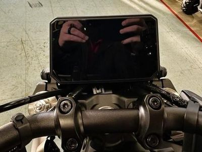 2025 Yamaha MT-09 - Photo 15