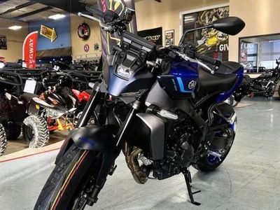 2025 Yamaha MT-09 - Photo 2