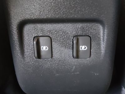 2022 Nissan Kicks - Photo 19