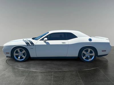 2009 Dodge Challenger — detail view
