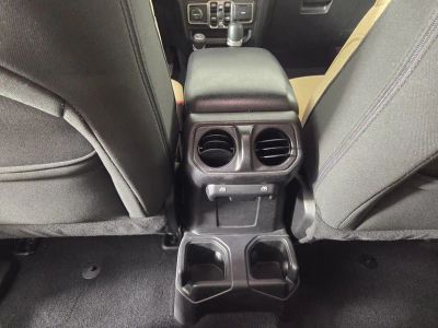2019 Jeep Wrangler — photo 25 view