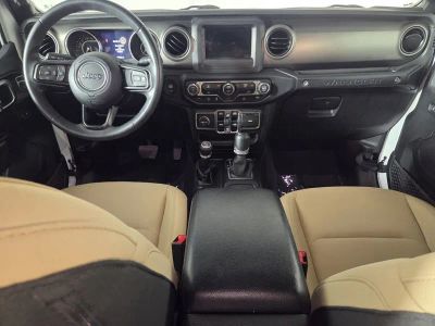 2019 Jeep Wrangler — photo 26 view