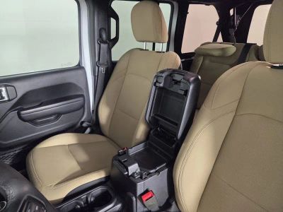 2019 Jeep Wrangler — photo 21 view