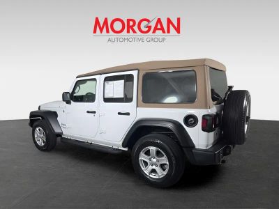 2019 Jeep Wrangler — photo 7 view