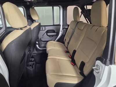 2019 Jeep Wrangler — photo 23 view