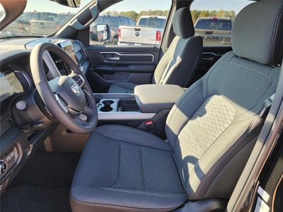 2026 2026 RAM 1500 Big - Photo 13
