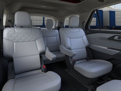 2026 Ford Explorer - Photo 12