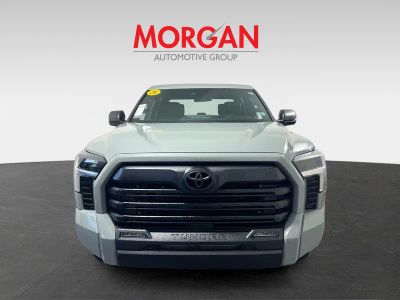 2025 Toyota Tundra — photo 8 view