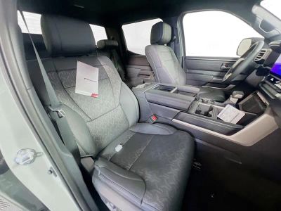 2025 Toyota Tundra — photo 27 view