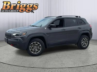 2022 Jeep Cherokee — side profile view