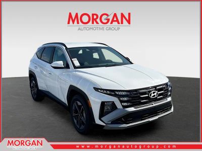 2026 Hyundai TUCSON SEL in Serenity White Pearl — front three-quarter view