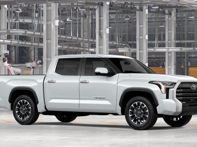 2026 Toyota Tundra — photo 14 view