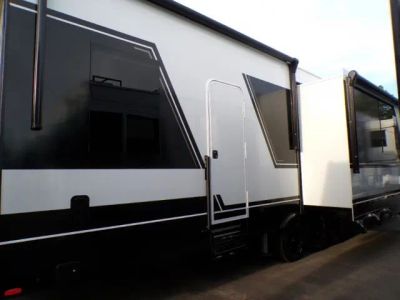 2026 Brinkley RV Model G - Photo 5