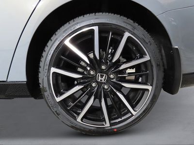 2026 Honda Accord Hybrid - Photo 10