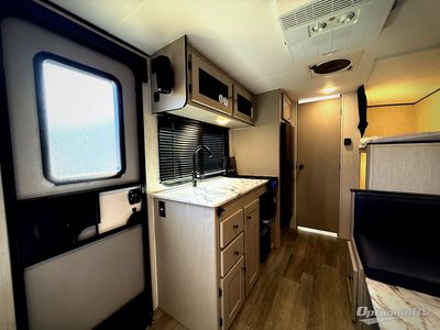 2025 Coachmen Apex Nano - Photo 9