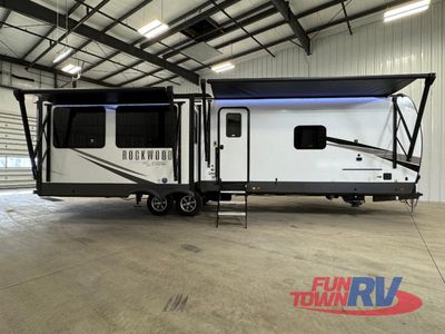 2025 Forest River RV Rockwood Signature - Photo 6
