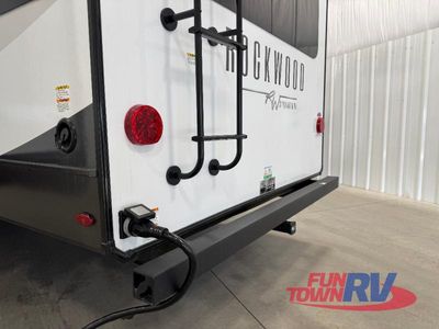 2025 Forest River RV Rockwood Signature - Photo 14