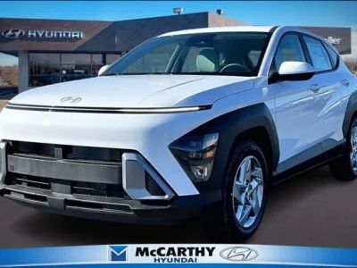 2026 Hyundai Kona Q1402F45 — front three-quarter view