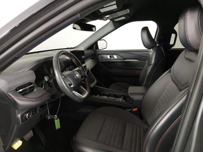 2025 Ford Explorer - Photo 21