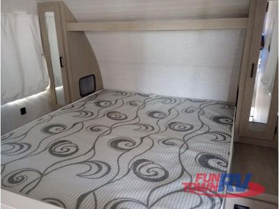2024 Forest River RV Wildwood X-Lite - Photo 36