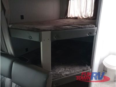 2024 Forest River RV Wildwood X-Lite - Photo 30
