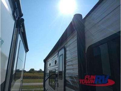 2024 Forest River RV Wildwood X-Lite - Photo 13