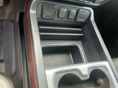 2017 GMC Sierra 1500 — photo 12 view