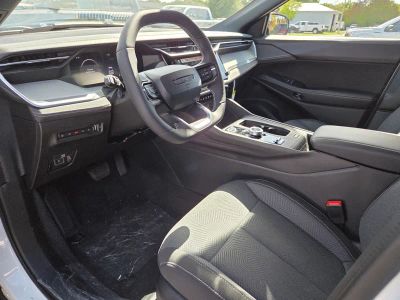 2026 Jeep Cherokee — photo 13 view
