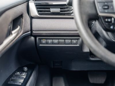 2025 Toyota Camry - Photo 23