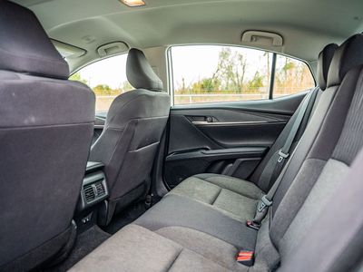 2025 Toyota Camry - Photo 15
