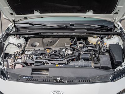 2025 Toyota Camry - Photo 19