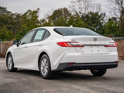 2025 Toyota Camry - Photo 4