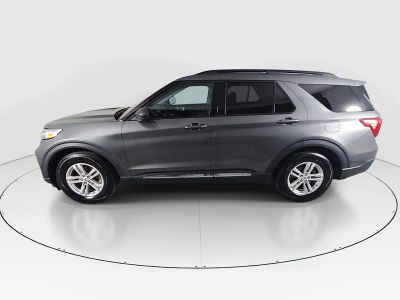 2023 Ford Explorer - Photo 4