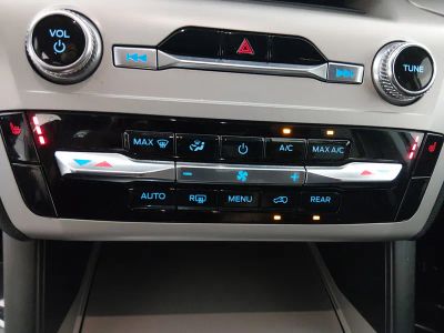 2023 Ford Explorer - Photo 19