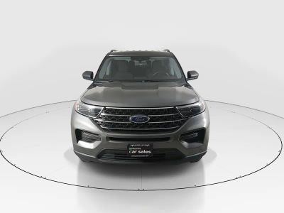2023 Ford Explorer - Photo 2