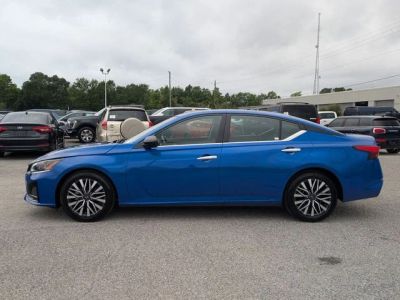 2025 Nissan Altima - Photo 2