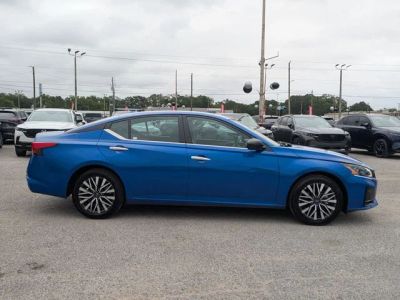 2025 Nissan Altima - Photo 6