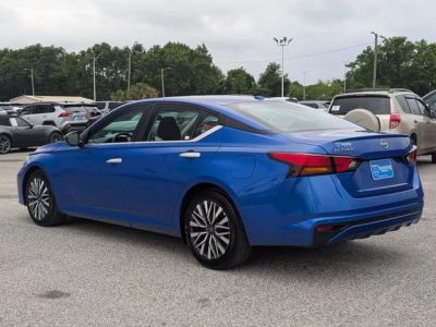 2025 Nissan Altima - Photo 3