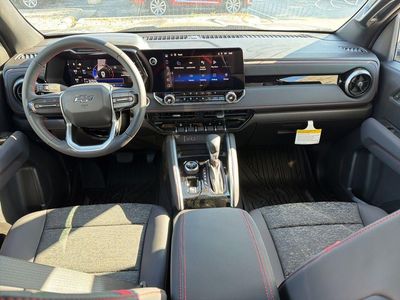 2026 Chevrolet Colorado - Photo 17