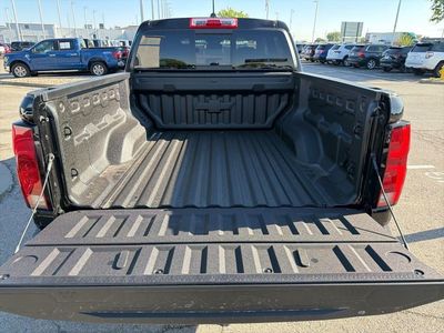 2026 Chevrolet Colorado - Photo 12