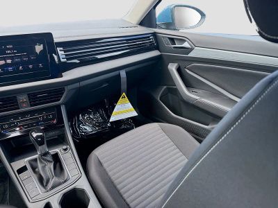 2026 Volkswagen Jetta — photo 18 view