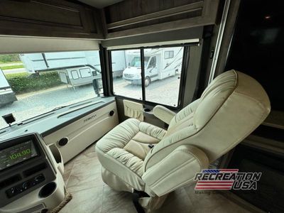 2018 Winnebago Forza - Photo 12