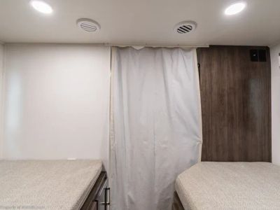 2026 Entegra Coach Odyssey SE - Photo 24
